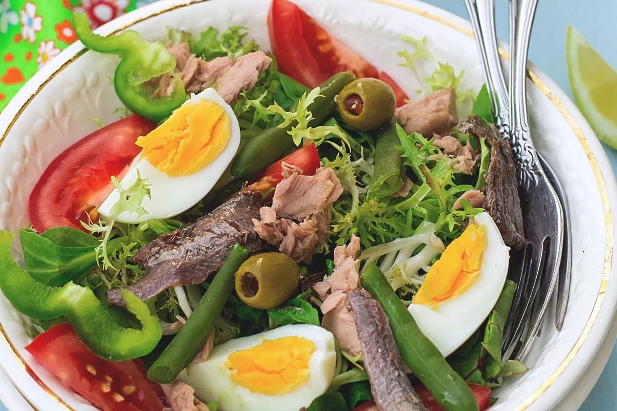 Ensalada niçoise o nizarda