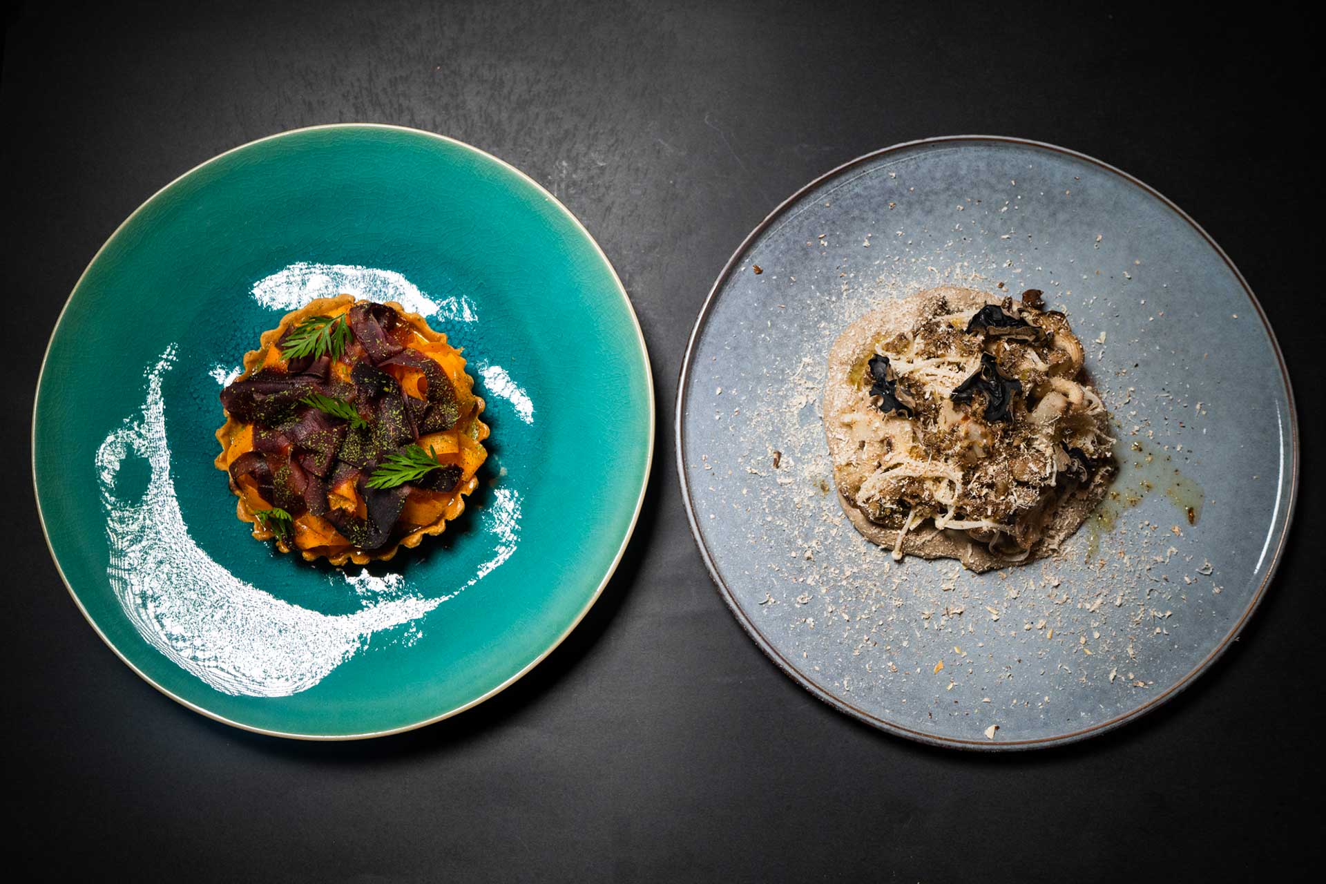 Plato estrella: “Experimentando setas en sabores y tarta de zanahoria salada”