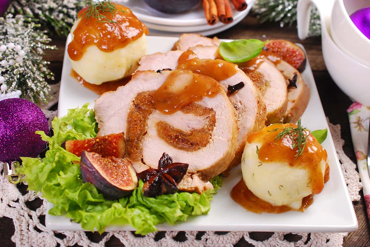 Solomillo de cerdo con salsa de trufa y puré de apionabo - Fine Dining Lovers