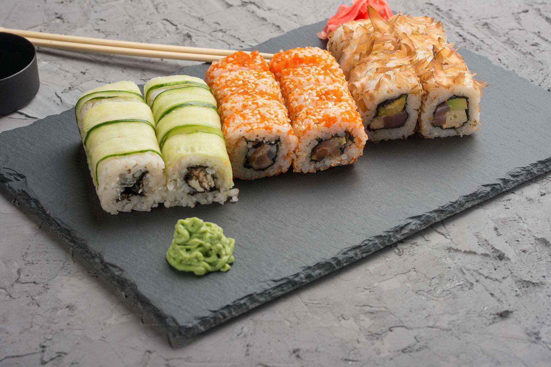tipos-de-sushi-futomaki
