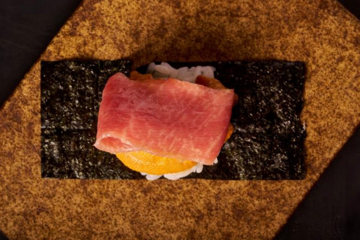 toro cortado en mesa