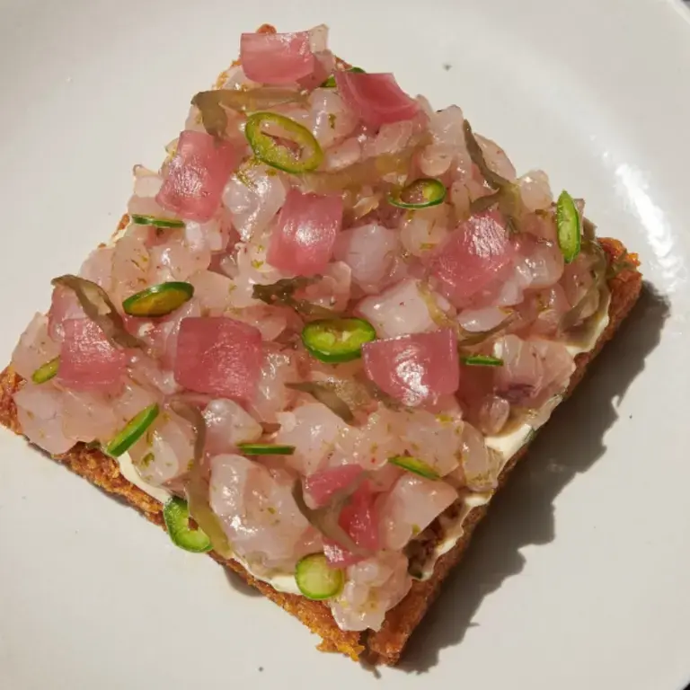 Rösti de Papa con Tártara y Pesca Curada