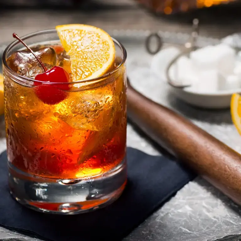 cócteles-con-whisky-old-fashioned