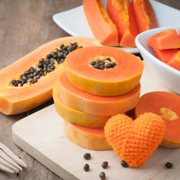 Cómo cortar una papaya