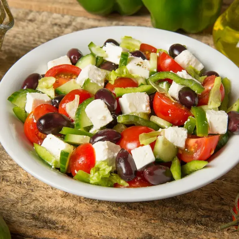 platos vegetarianos fáciles Ensalada griega