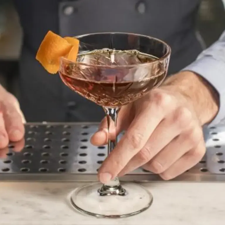 Receta del cóctel Hanky Panky de Ada Coleman
