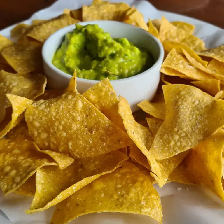 Nachos caseros (totopos) - Fine Dining Lovers