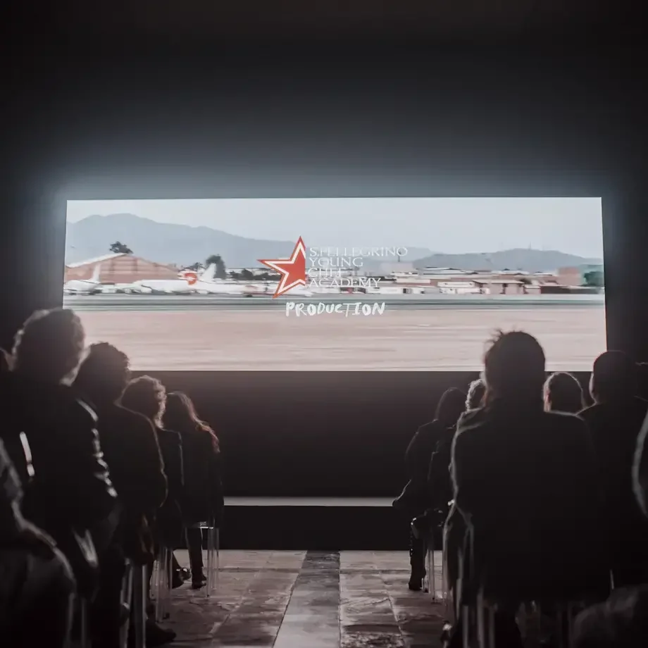 Afuera Hay Mas premiere