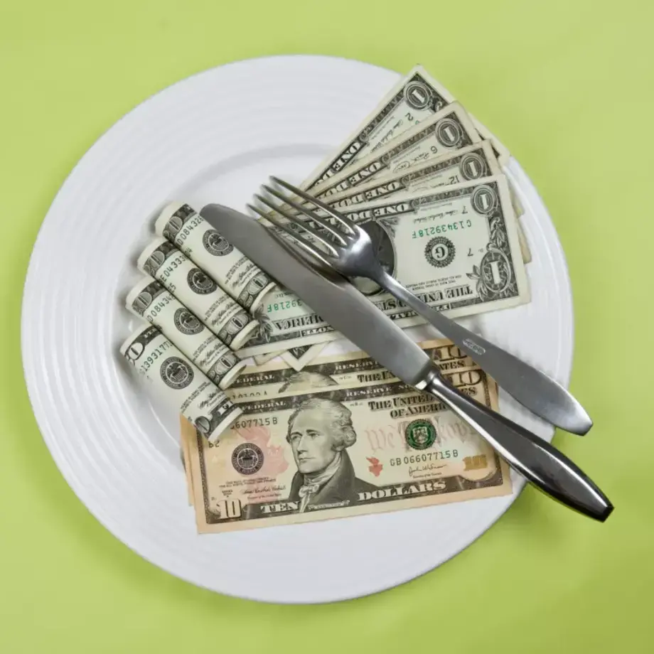 Quién es quién en la lista de los 20 chefs famosos más ricos del mundo