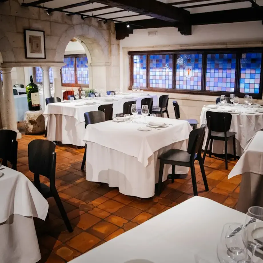 Asador Gonzaba | Restaurante Santiago de Compostela Asador Gonzaba | Restaurante Santiago de Compostela