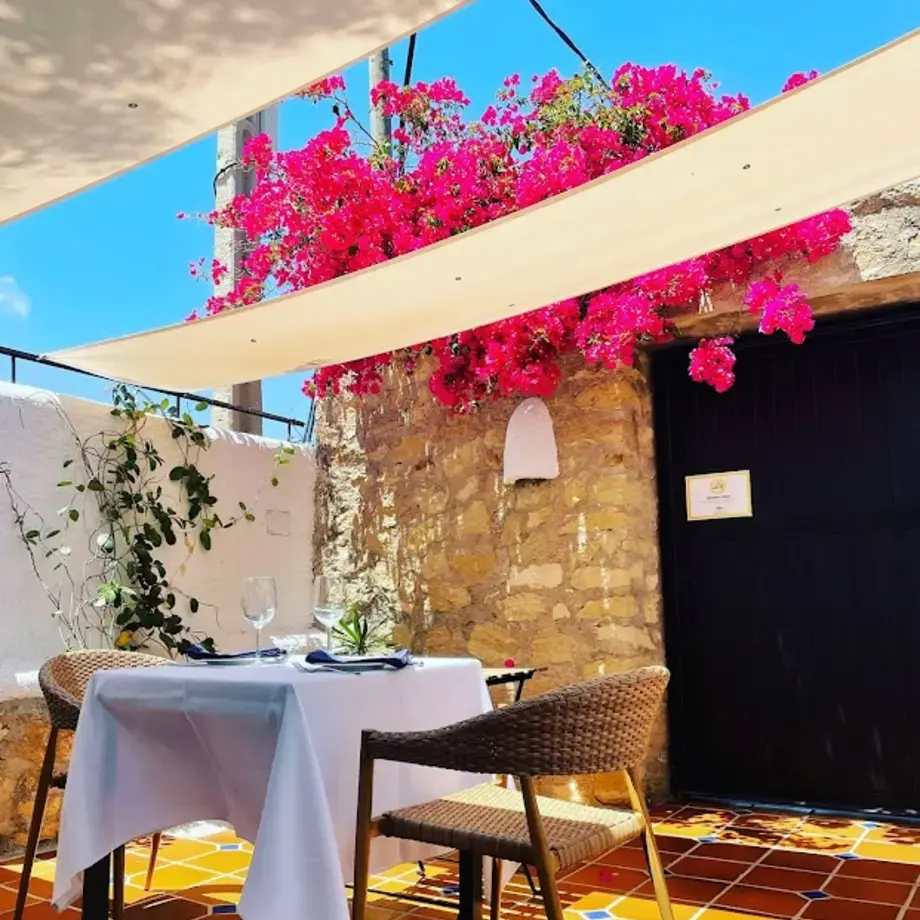 Restaurante La Villa Agua Amarga Restaurante La Villa Agua Amarga
