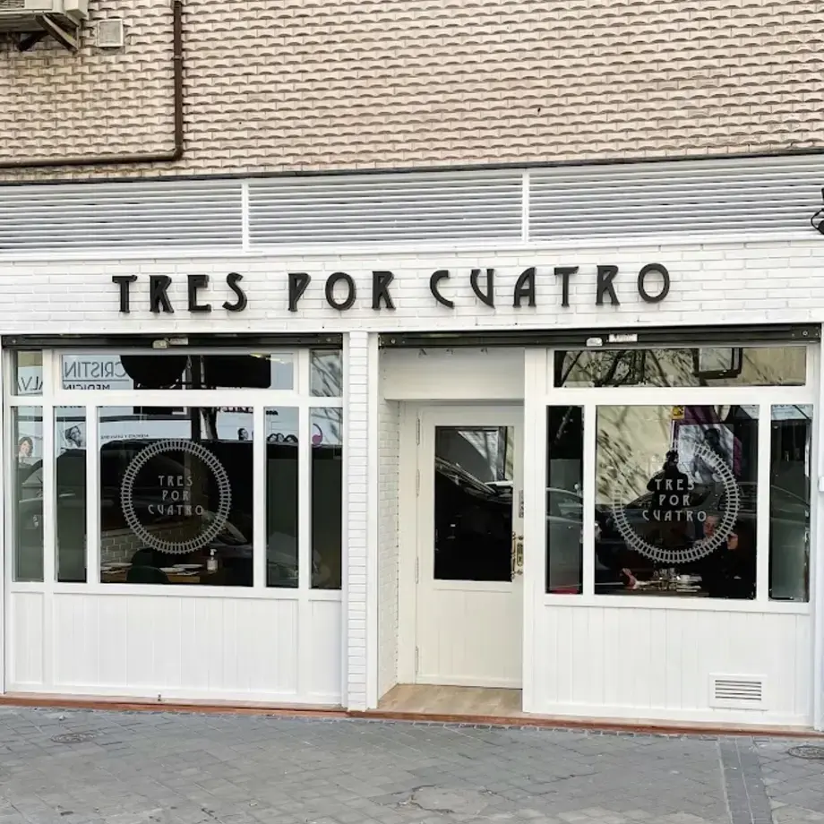 Tres por Cuatro Tres por Cuatro