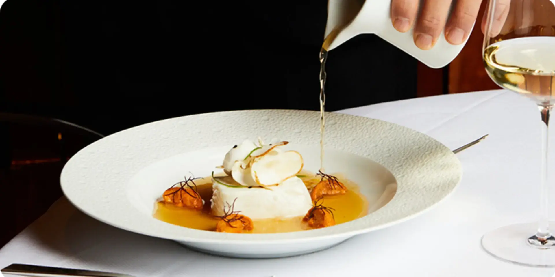 un plato de alta cocina